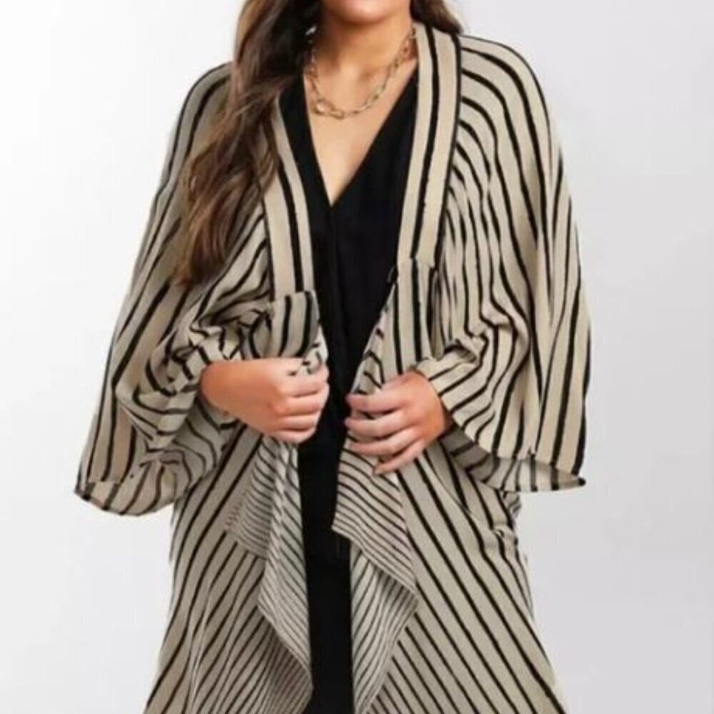 BKE Black and Cream Striped Drape Kimono